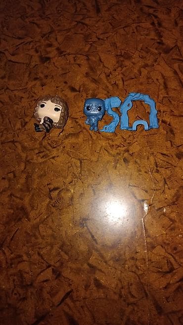 vinyl: Funko Pop üslubunda iki ədəd kolleksiya fiquru dəsti. 1 3azn ikisini — 1