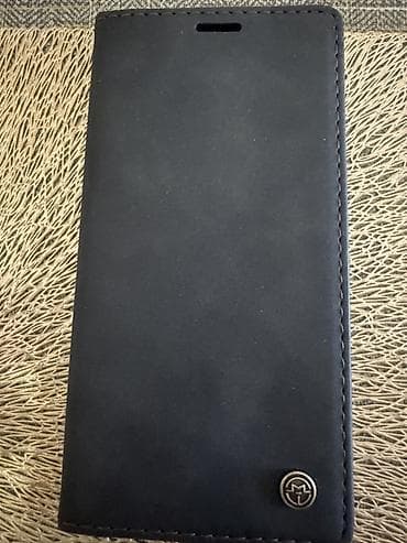 Mobil telefon və aksesuarlar: IPhone üçün aksesuar dəsti Məhsul tərkibi: - 2 ədəd qara flip-cüzdan — 4