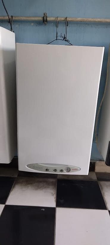 İşlənmiş Kombi 28 kVt, Ünvandan götürmə, Ödənişli quraşdırma, Zəmanətli, Kredit yoxdur