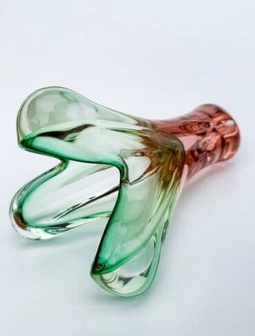 süni güllər: Bir vaza, Bogem şüşəsi — 3