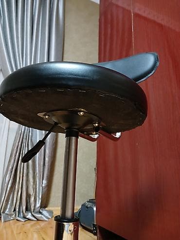 plastik dolab: Təkərli iş oturacağı – bel dayaqlı, hündürlüyü tənzimlənən - — 2