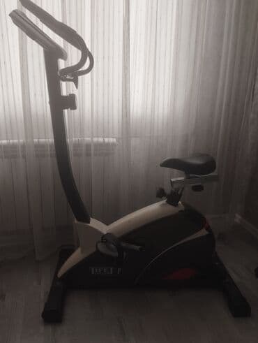Maskalar, eynəklər: Velosiped tipli trenajor – - Şaquli (upright) quraşdırma, evdə — 2