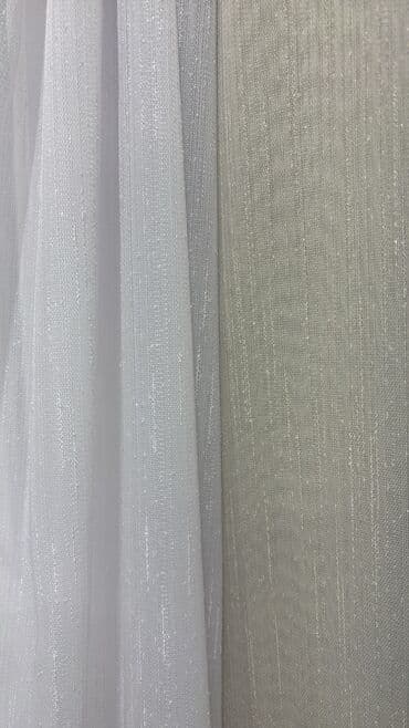 metbex tulleri: Ağ rəngdə, zolaqlı dizaynı olan tül pərdə. Yüngül və şəffaf materialı — 8