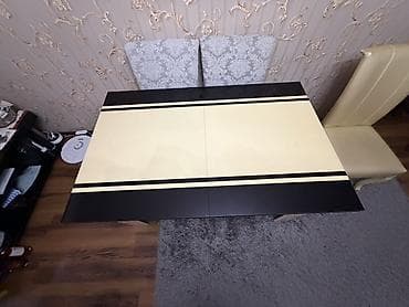 Qonaq masası, Açılan, Dördbucaq masa