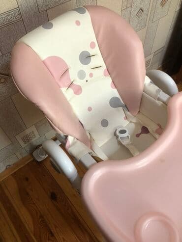 uşaq ucun yemek stolu: Uşaq yemək stulu - Rəng: açıq çəhrayı və ağ, rəngli dairə naxışlı — 2