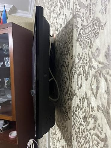 Б/у Телевизор Hisense LCD 43" HD (1366x768), Самовывоз — 2