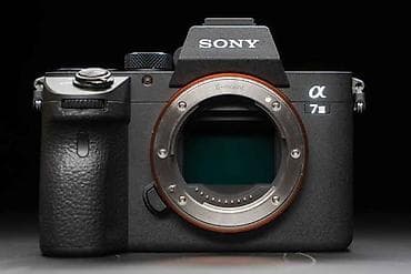 1: Sony Alpha a7 III (ILCE-7M3) full-frame güzgüsüz fotoaparat gövdəsi - — 1