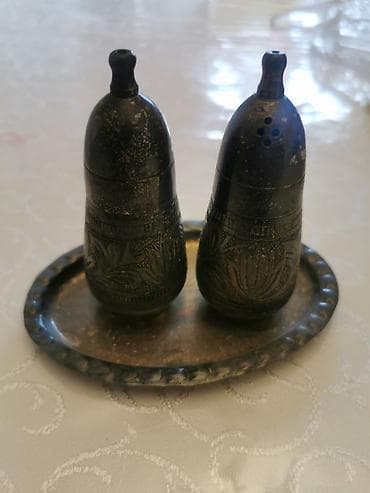 duz qabi: Metal duz və istiot qabları dəsti - 2 ədəd klassik formalı duz-istiot — 1