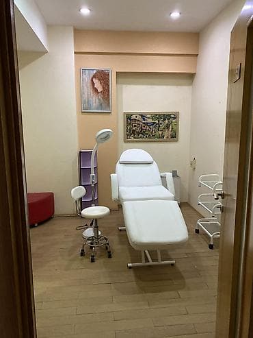 səyyar gözəllik salonu: Kosmetoloji kusetka, stul, lampa, etajirka satilir . ishlenmeyib. tep — 1