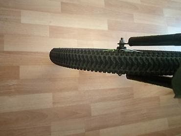 cube velo: VeloPuma velosiped. VeloPuma loqolu, kabel qoruyucusu ilə - Təkərlər — 2