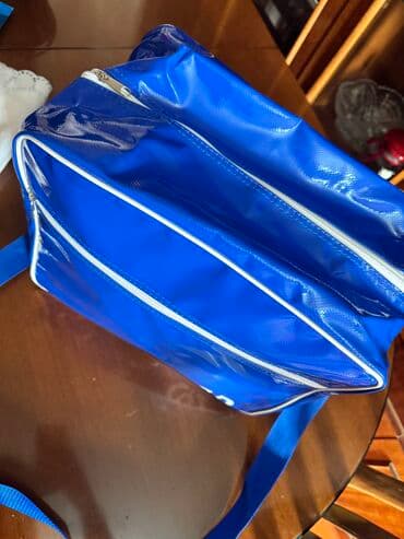 qaşlı çanta: Yeni, boyukdur 10azn — 2