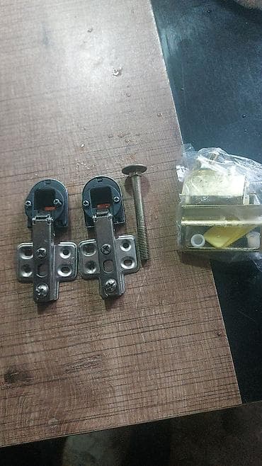 Furnitura və aksessuarlar: Mebel və duş kabinəsi üçün aksesuar dəsti Tərkib: - 1 ədəd xrom — 2