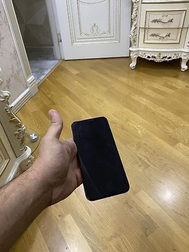 samovar satisi: IPhone Xs Max, Qızılı, Face ID — 4