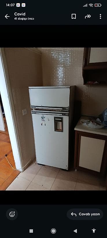 Кухонные плиты и варочные поверхности: Məhsul: İkiqapılı məişət soyuducusu (yuxarıda dondurucu bölmə) — 2