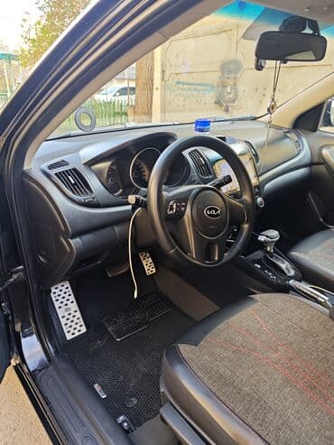 Bıçaqlar: Kia Cerato: 1.6 l | 2011 il Sedan — 9