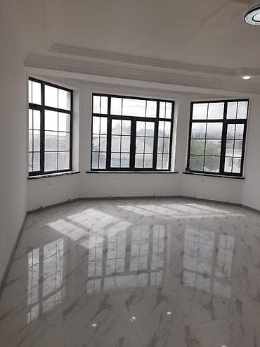 Gəncə şəhərində yerləşən 300 m² sahəyə malik obyekt təklif olunur — 3
