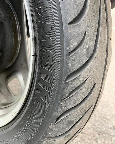 elektrikli cross motor: Suzuki skuter – parlaq narıncı/ağ rəng kombinasiya, şəhər içi rahat — 4