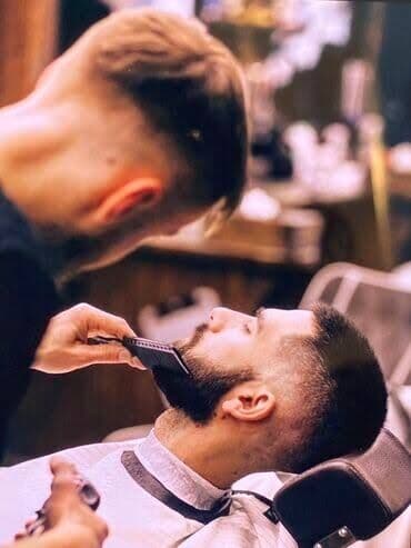 bərbər tələb olunur 2022: Bərbər tələb olunur, Faiz, 1-2 illik təcrübə — 1