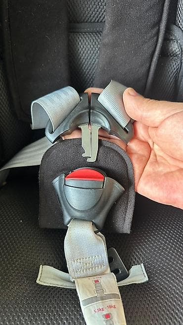 Автокресла: Britax uşaq avtomobil oturacağı - Marka/model: Britax (etiketdə — 4
