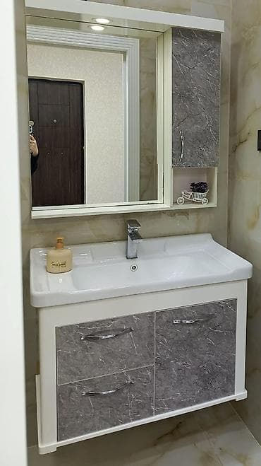 Vannalar: Moydadir 250 man.Unvan Həzi aslanov — 1