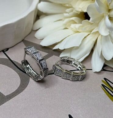 qizil qolbaqlar instagram: Hamisi tezedi.Zərgərlik dəsti – müasir dizaynlı üzük, bilərzik və — 7