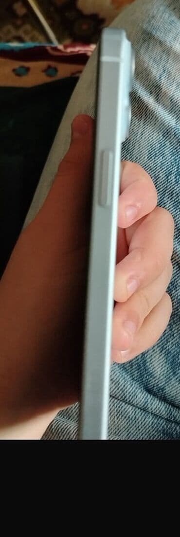 kontakt iphone 15: IPhone 15, 128 GB, Ağ, Face ID — 5