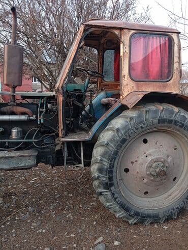 2. el salon aksesuarları: Traktor motor 2 l, İşlənmiş — 4