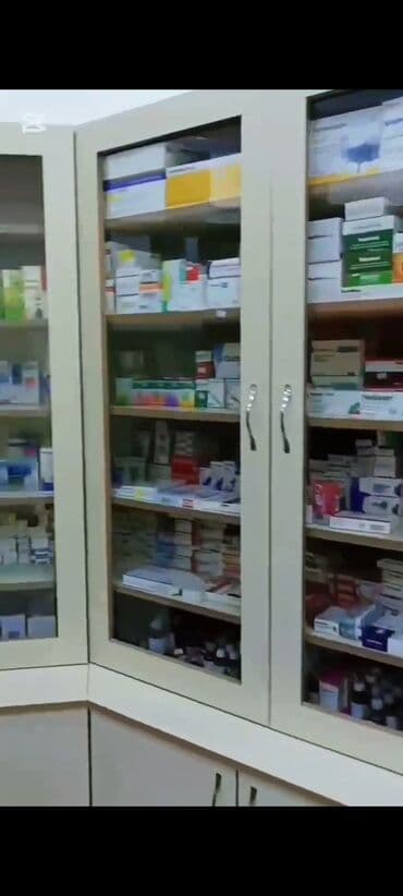 pip ağacı meyvesi: Aptek üçün tam təchizatlı mebel və avadanlıq komplekti - Ön vitrin və — 6