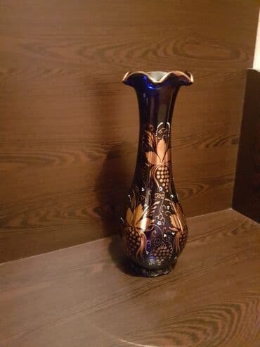 gul: ○ G Ü L D A N ○ Rusiya istehsalı. Hündürlüyü - 34 sm. Qiyməti - — 9