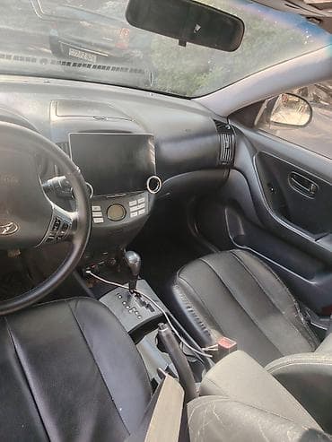 Digər nəqliyyat: Hyundai Elantra: 2 l | 2009 il Sedan — 3