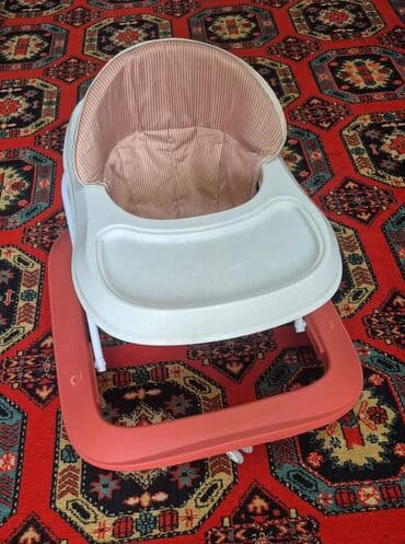 uşaq jiletkaları: Xadunok ela veziyyetde. Alt hisse mohkem demirdi. Qiymet 20 azn. Unvan — 2