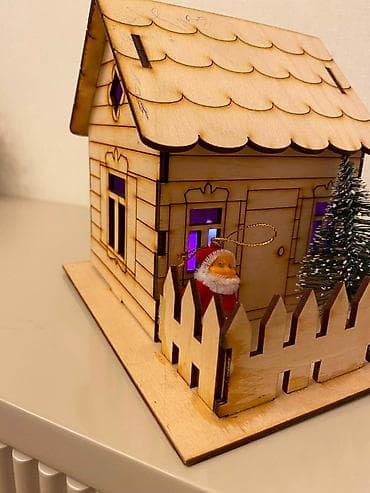dekor kamin: Dekorativ işıqlı taxta ev. 🏠✨ — 4