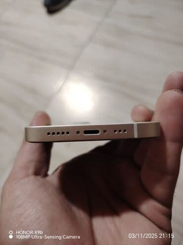 iphone 15 divar kağızları: IPhone 13, Ağ, Face ID — 4