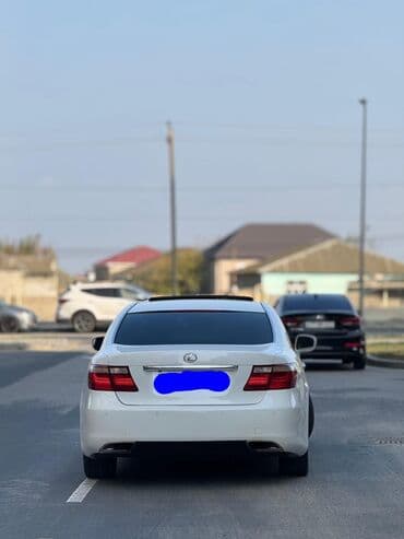 hybrid avtomobillər qiymətləri: Lexus LS: 4.6 l | 2009 il Sedan — 5