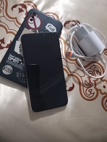 телефон fly nimbus 3: IPhone X, Серебристый, Face ID — 7