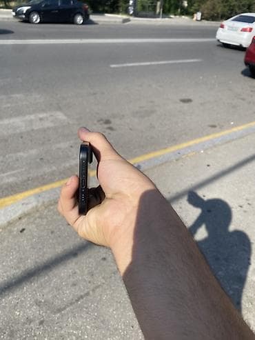 şunurlu mikrafon: IPhone 15, 256 GB, Qara, Face ID — 4