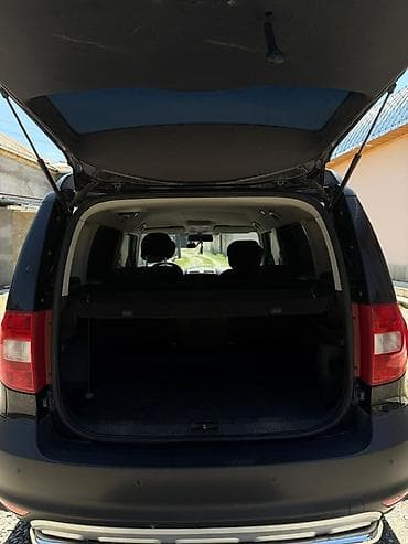 kiçik maşınlar: Skoda Yeti: 1.2 l | 2012 il 155600 km Krossover — 7