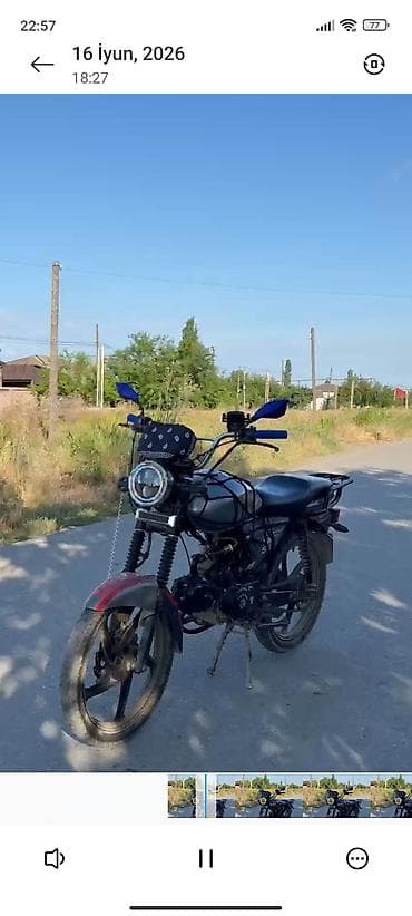 opel astra 2012 model: Moto M50 benzinli moped/motordan ibarət kompakta yaxın şəhər — 3