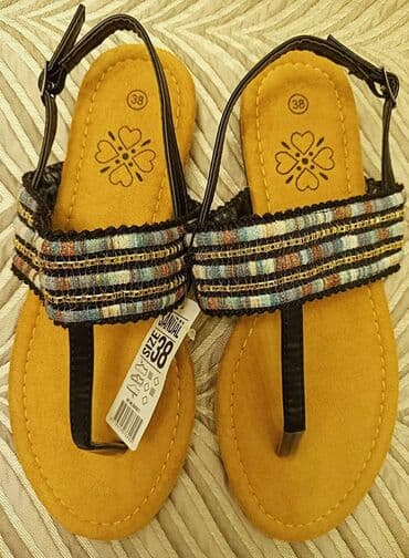 Basanoşka və səndəllər: Ölçü: 38, Yeni — 1