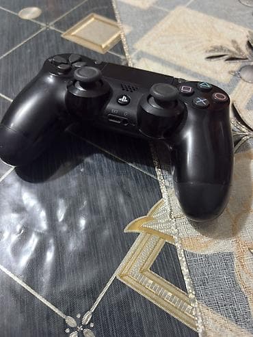 Видеоигры и приставки: PlayStation DualShock 4 (PS4) gamepad – orijinal dizayn, qara rəng — 2