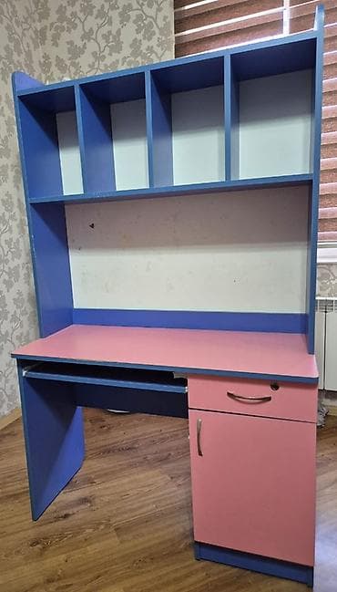 oyun komputerlər: Düz masa, Polkalı, Siyirməli, MDF, Zəmanətsiz, Kredit yoxdur — 1