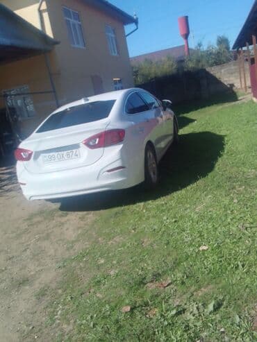 chevrolet matiz: Chevrolet Cruze sedan – ağ rəng, Ecotec benzin mühərriki və avtomatik — 8