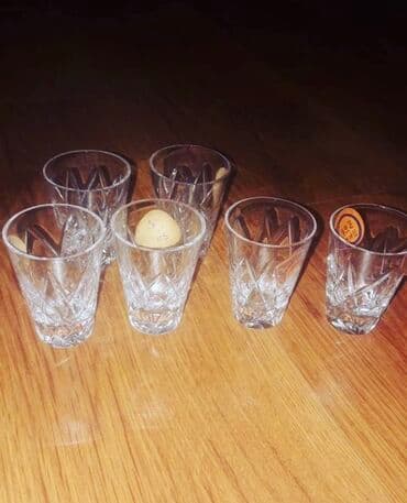 зеркальная посуда для фуршета: Kristal şüşə məmulatları dəsti - Karaf və qədəh dəsti: Ştamplı — 4