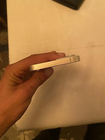 IPhone 13, 128 GB, Gümüşü, Barmaq izi — 1