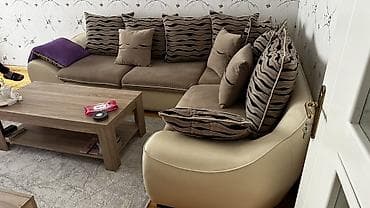 Künc divan dəsti - Müasir dizayn: sağ künclü, yumru künc keçidi və