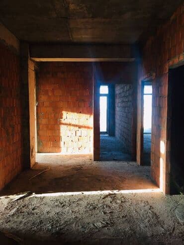 gencede 3 otaqli evlerin qiymeti: 3 otaqlı, Yeni tikili, 135 kv. m — 8