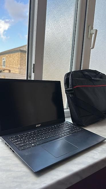 noutbuklar windows10: Acer noutbuk + çanta Qeyd: Termospastada problem var. 30-40azndı — 6