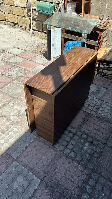 bal: İşlənmiş, Transformer, Dördbucaq masa — 1