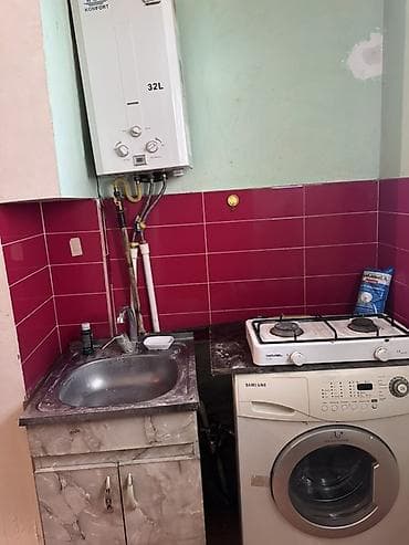 kiraye ev ecemide: Elimler metrosunun 100 adımlıqında heyet evi kiraye verlir!1 otaqlı — 2