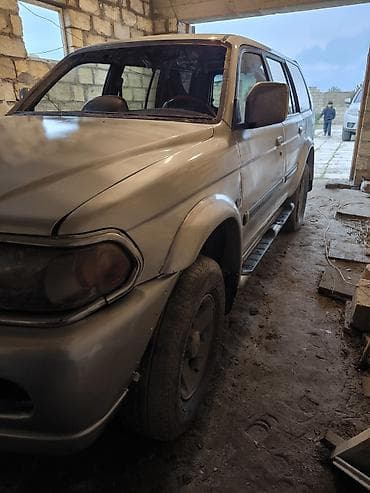 Ehtiyat hissələri: Mitsubishi Pajero/Montero (5 qapılı SUV) – Qabaq potbires qoyulmali — 5